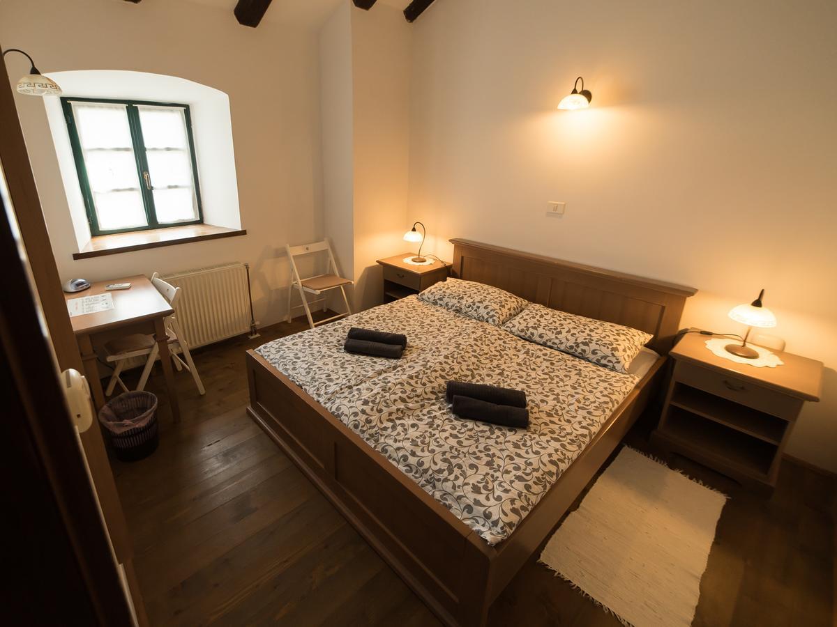 Hostel Skrla Divaca Ngoại thất bức ảnh